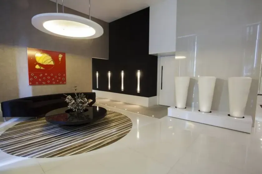 Apartamento com 3 suítes, 3 vagas de garagem, mobiliado e decorado em Balneário Camboriú — foto 8