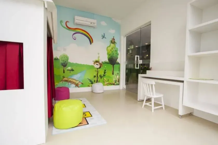 Apartamento com 3 suítes, 3 vagas de garagem, mobiliado e decorado em Balneário Camboriú — foto 17