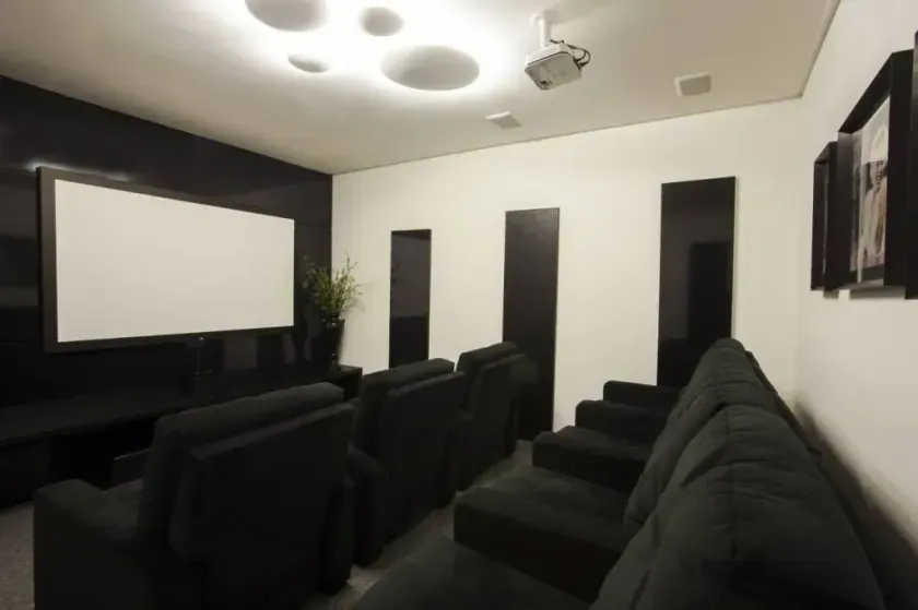 Apartamento com 3 suítes, 3 vagas de garagem, mobiliado e decorado em Balneário Camboriú — foto 18