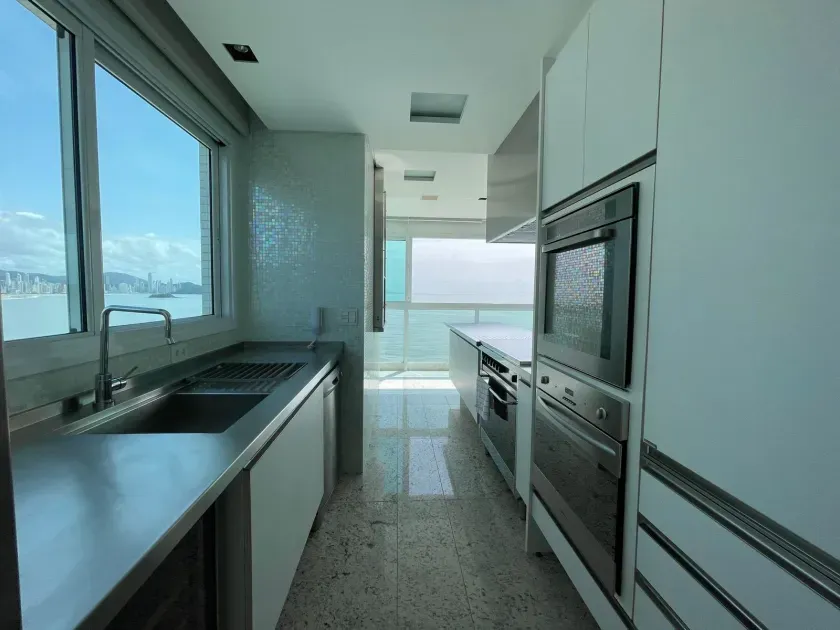 NÃO ENCONTRADO Apartamento no Edifício Art Noblesse com 4 dormitórios em Balneário Camboriú — foto 5