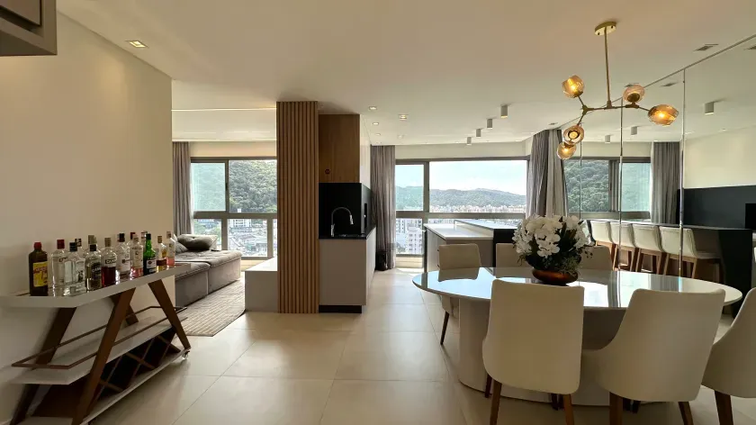 Apartamento alto padrão com 3 suítes e 3 vagas de garagem no Centro de Balneário Camboriú — foto 5