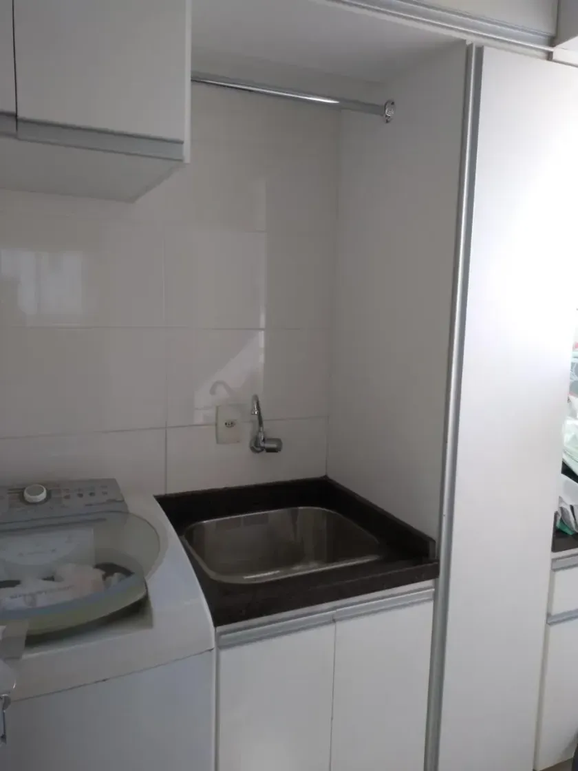 Apartamento no Edifício Leal Tower 140 no Centro de Balneário Camboriú — foto 5