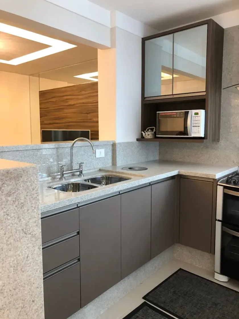 Apartamento no Edifício Albany com 3 dormitórios em Balneário Camboriú — foto 3