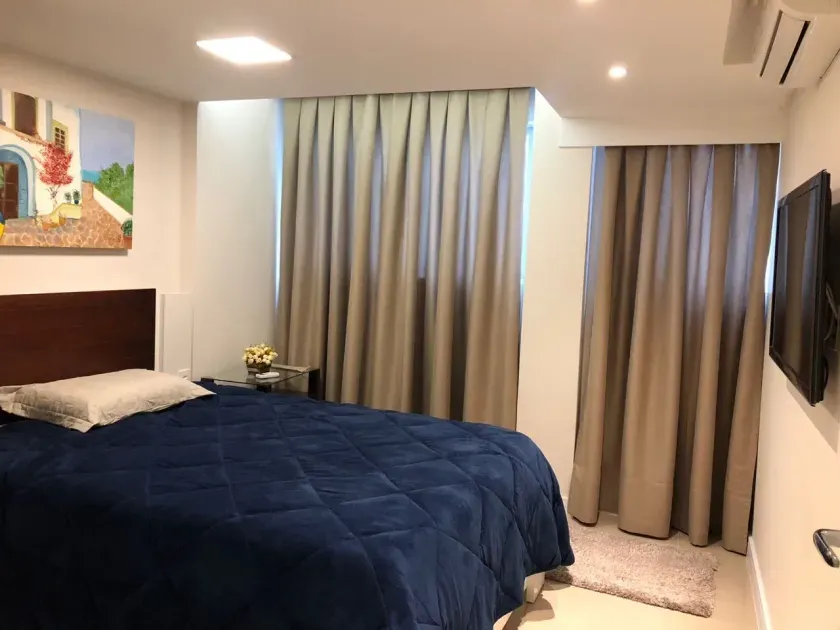 Apartamento no Edifício Albany com 3 dormitórios em Balneário Camboriú — foto 2