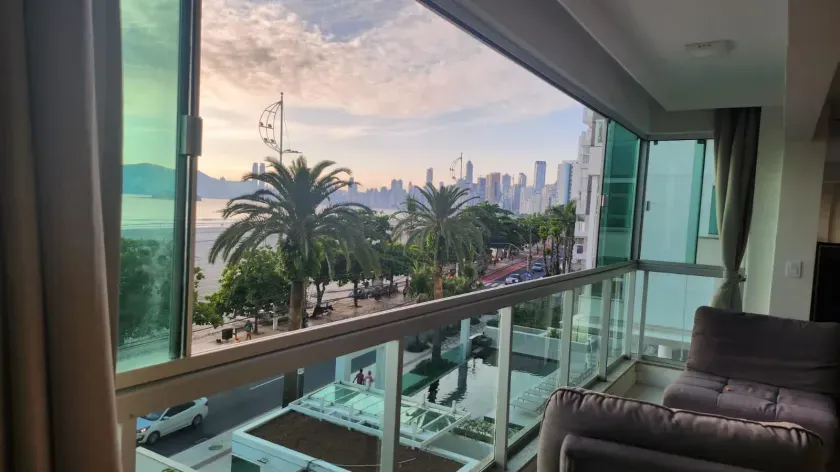 Apartamento no Edifício Albany com 3 dormitórios em Balneário Camboriú — foto 7