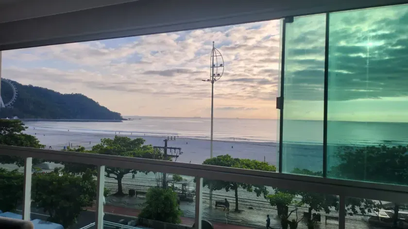 Apartamento no Edifício Albany com 3 dormitórios em Balneário Camboriú — foto 16