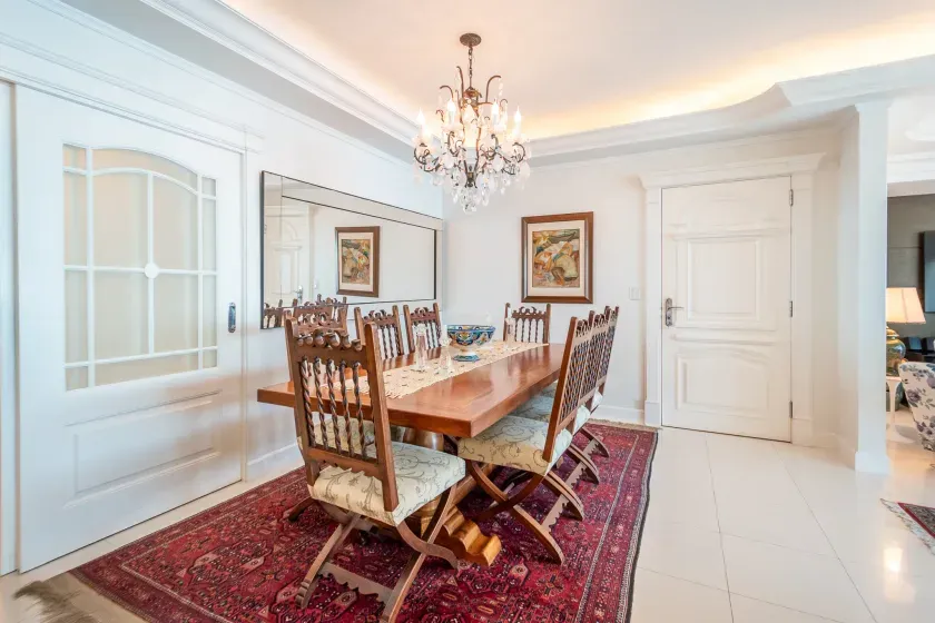 Apartamento no Edifício Dom Alvarez com 4 dormitórios em Balneário Camboriú — foto 13