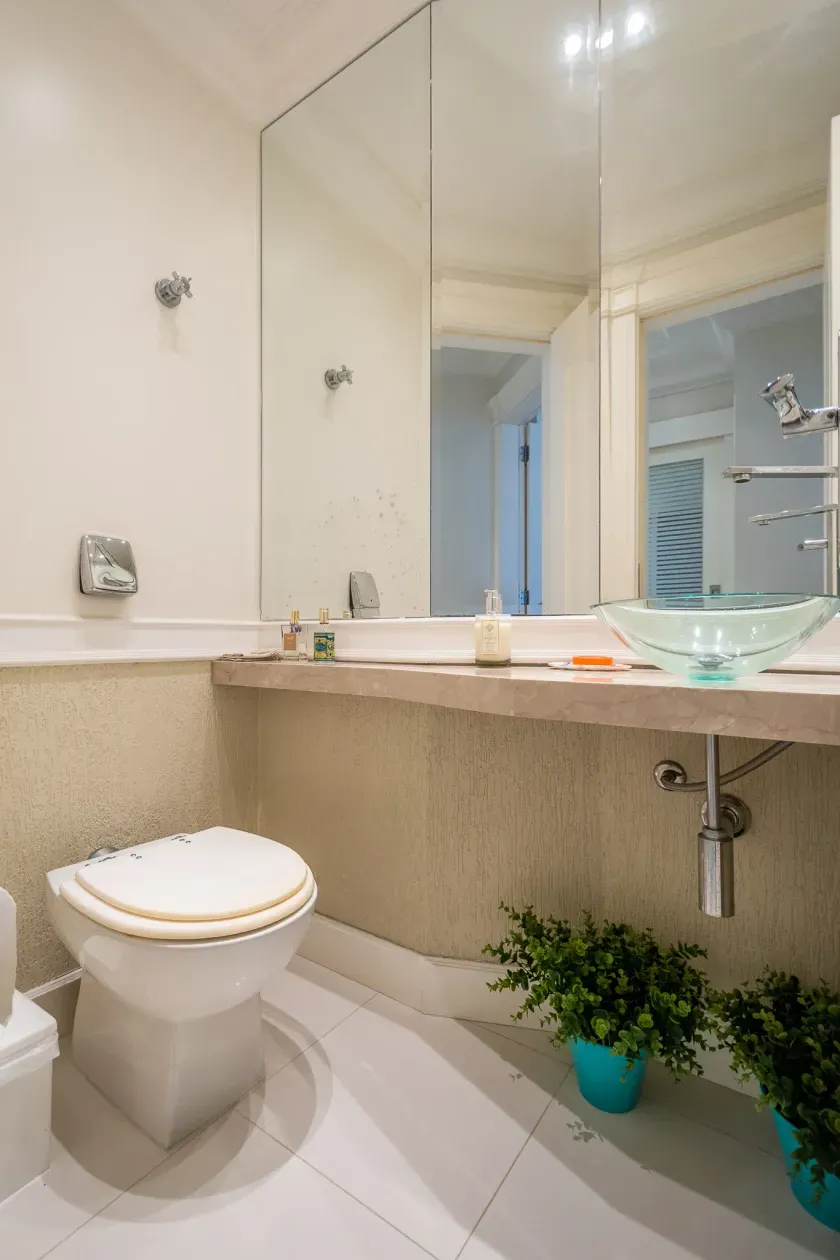 Apartamento no Edifício Dom Alvarez com 4 dormitórios em Balneário Camboriú — foto 26
