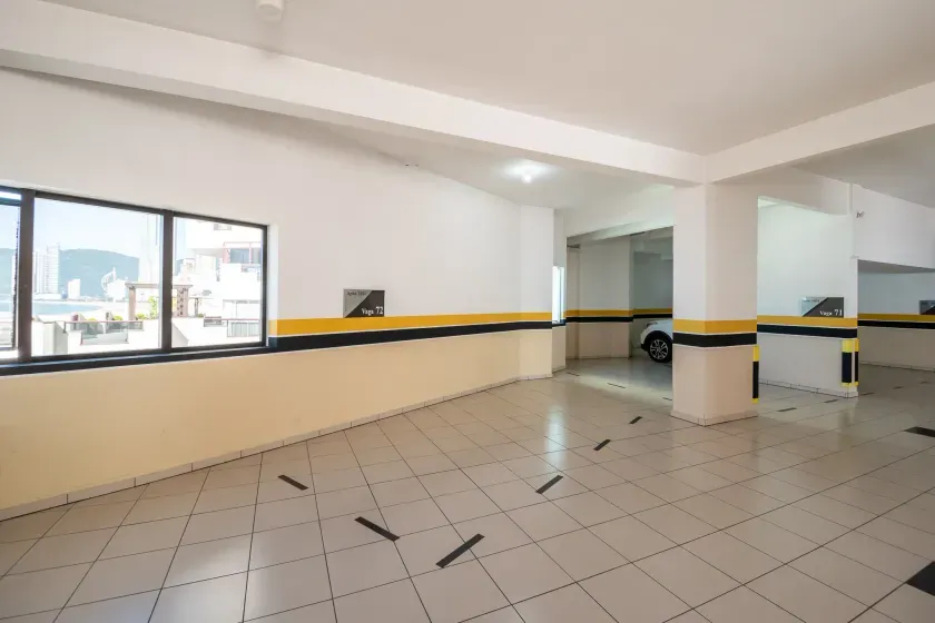 Apartamento no Edifício Dom Alvarez com 4 dormitórios em Balneário Camboriú — foto 40