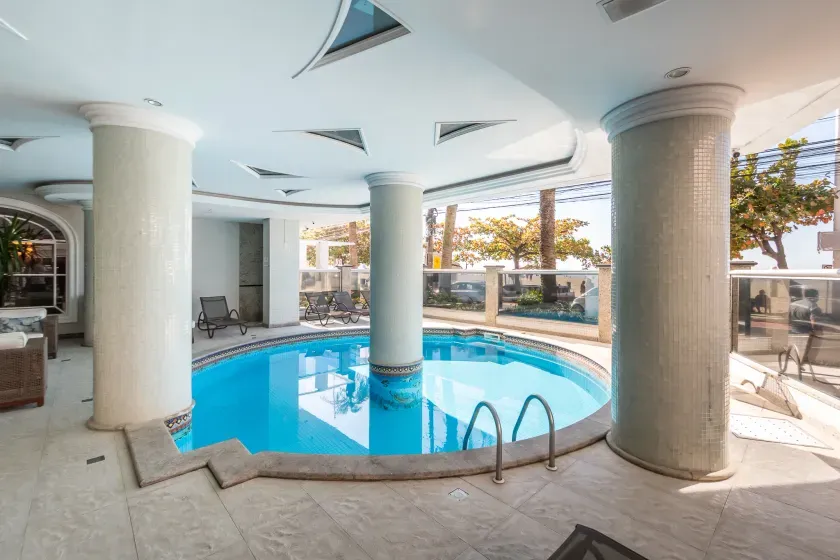 Apartamento no Edifício Dom Alvarez com 4 dormitórios em Balneário Camboriú — foto 41