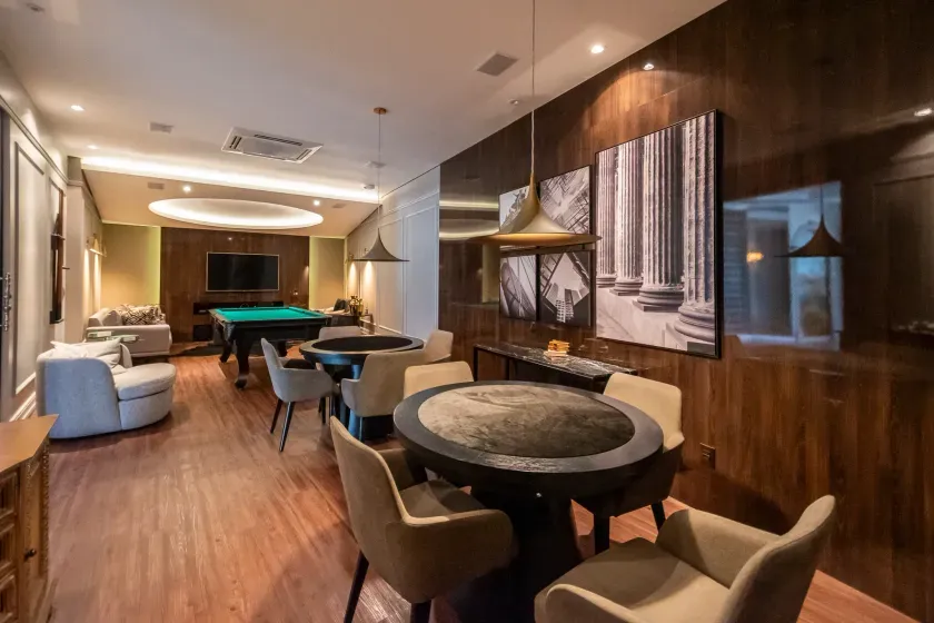 Apartamento no Edifício Dom Alvarez com 4 dormitórios em Balneário Camboriú — foto 42
