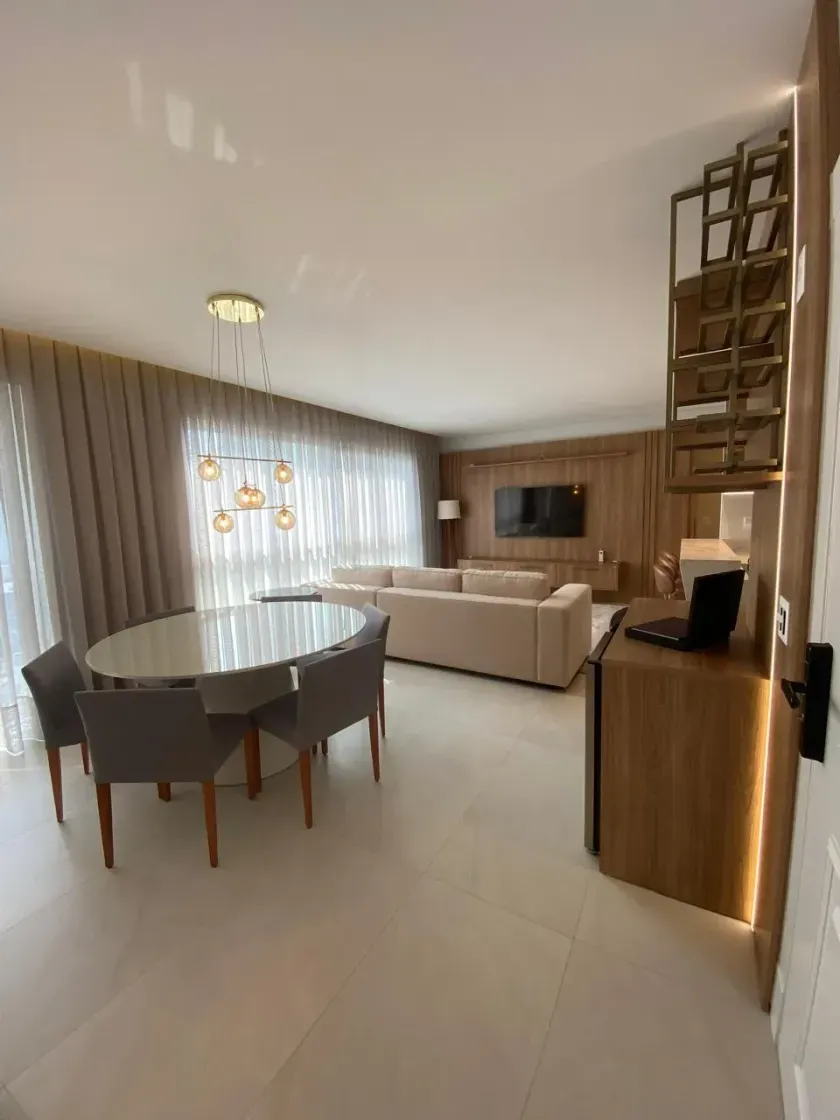 Apartamento no Edifício Solar Di Capri com 2 suítes em Balneário Camboriú — foto 5