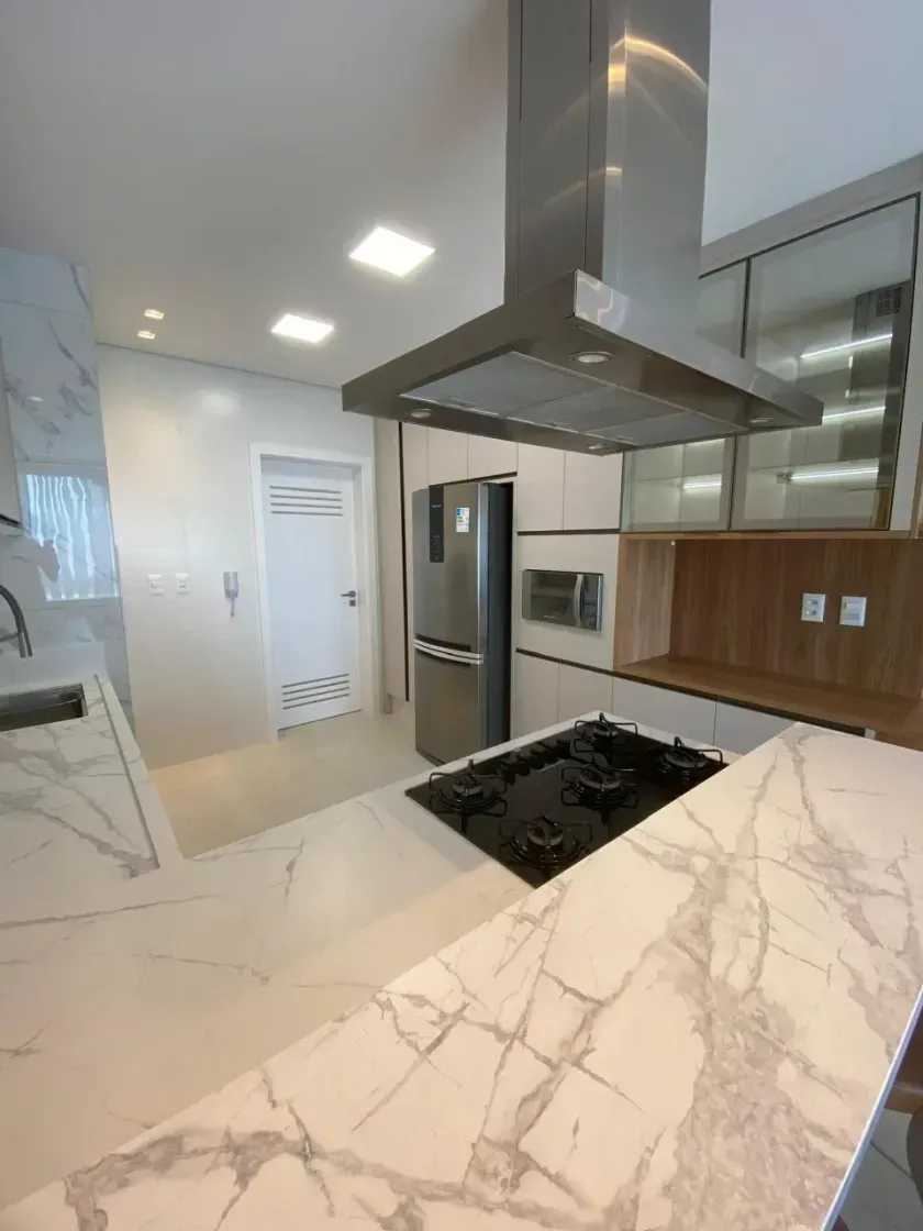 Apartamento no Edifício Solar Di Capri com 2 suítes em Balneário Camboriú — foto 7