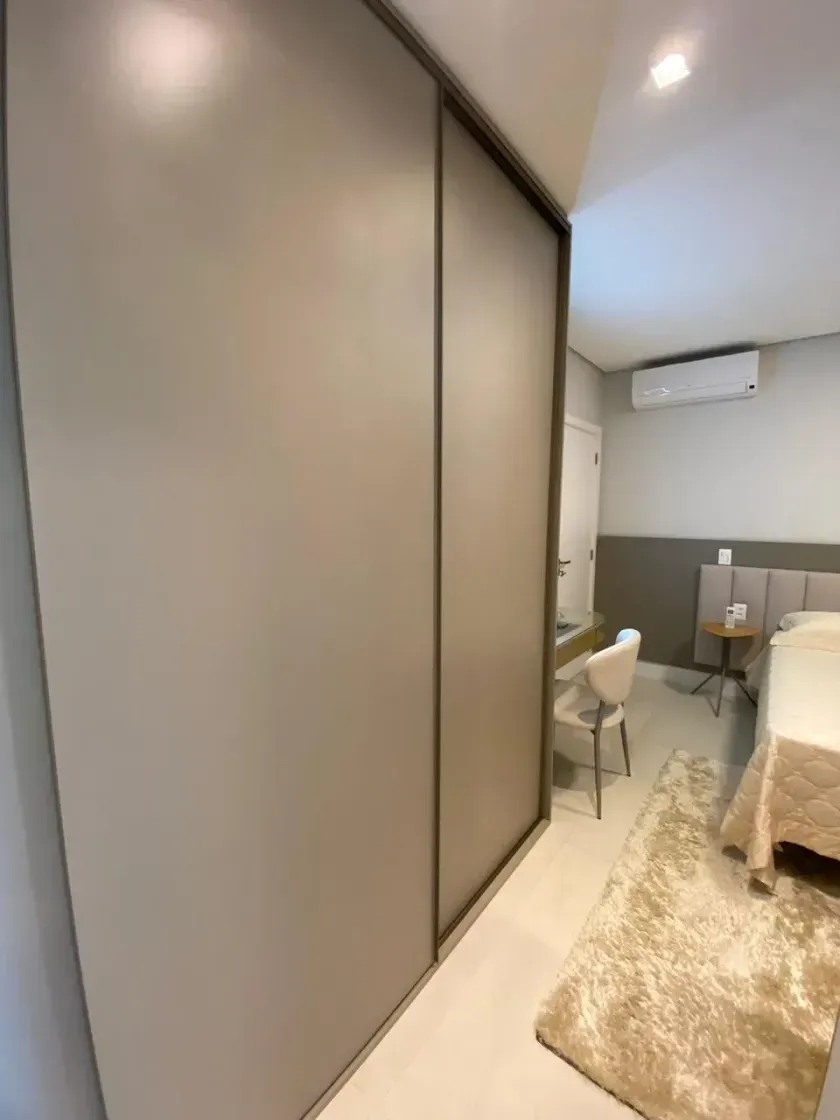 Apartamento no Edifício Solar Di Capri com 2 suítes em Balneário Camboriú — foto 9