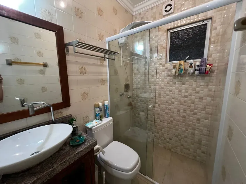 Apartamento no Edifício Tivoli com 2 dormitórios em Balneário Camboriú — foto 2