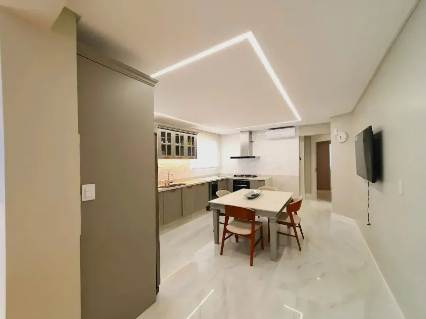 Apartamento no Edifício Dom Augustus com 4 suítes em Balneário Camboriú — foto 12