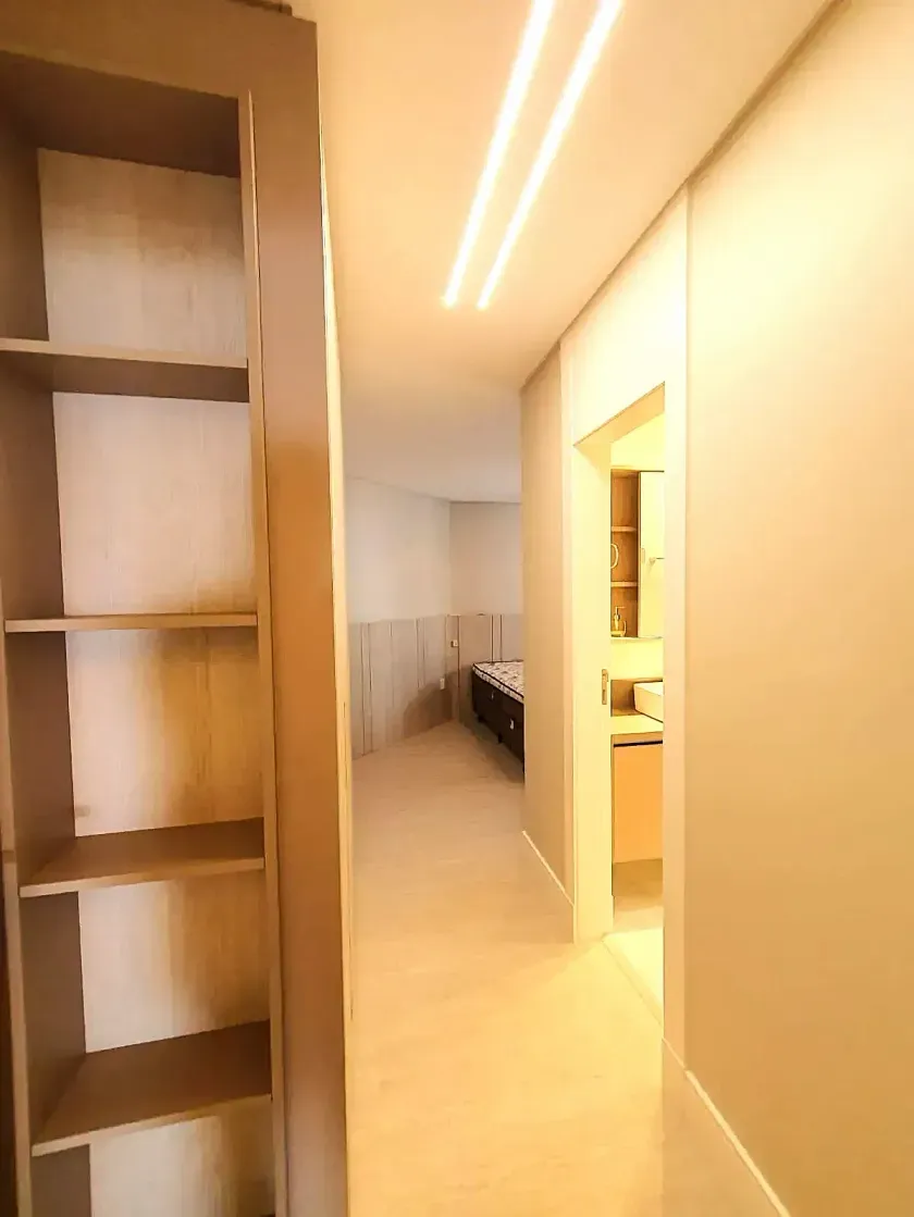 Apartamento no Edifício Dom Augustus com 4 suítes em Balneário Camboriú — foto 31