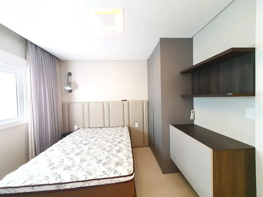 Apartamento no Edifício Dom Augustus com 4 suítes em Balneário Camboriú — foto 32
