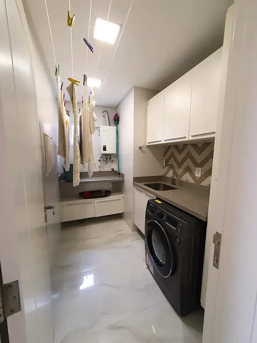 Apartamento no Edifício Dom Augustus com 4 suítes em Balneário Camboriú — foto 38