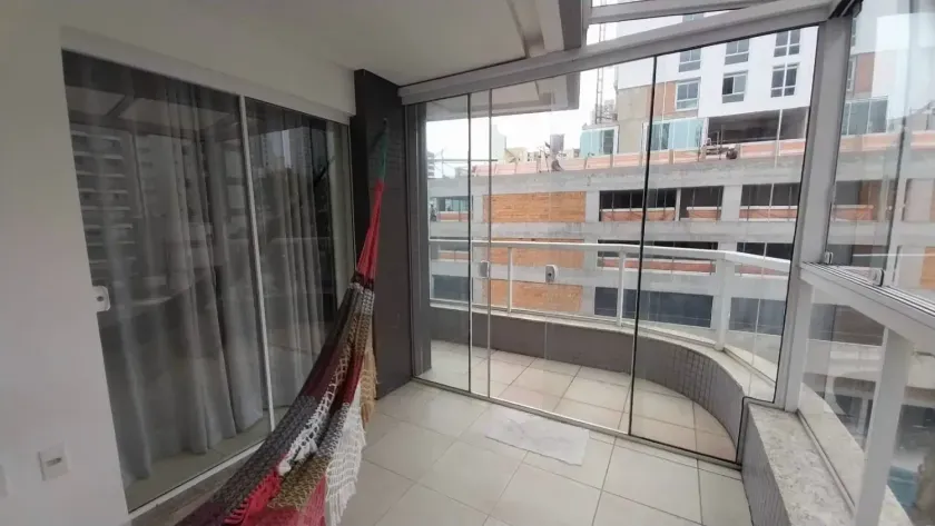 Apartamento Diferenciado com 3 dormitórios sendo uma suíte, 2 vagas no Centro de Balneário Camboriú — foto 6