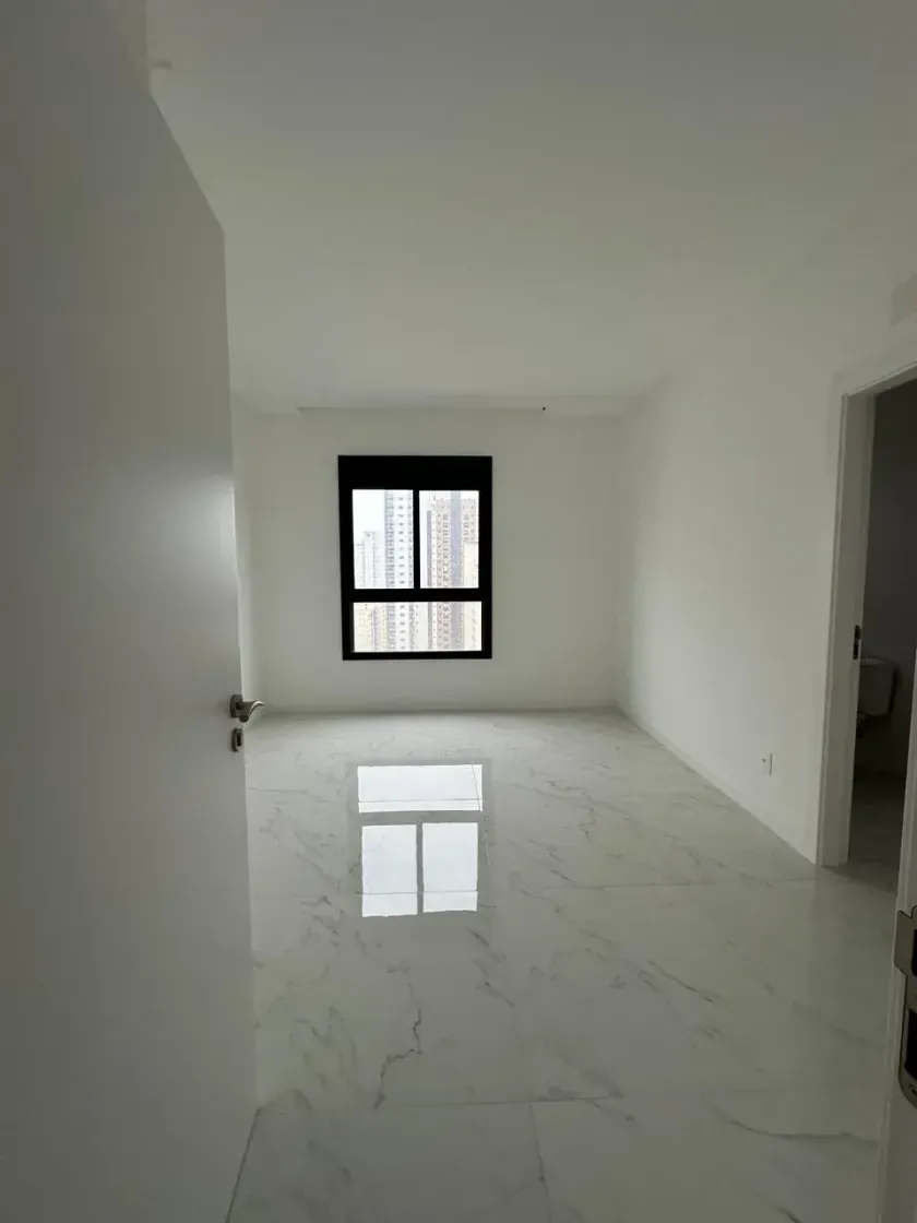 Apartamento no Edifício Florence Garden com 3 suítes em Balneário Camboriú — foto 4