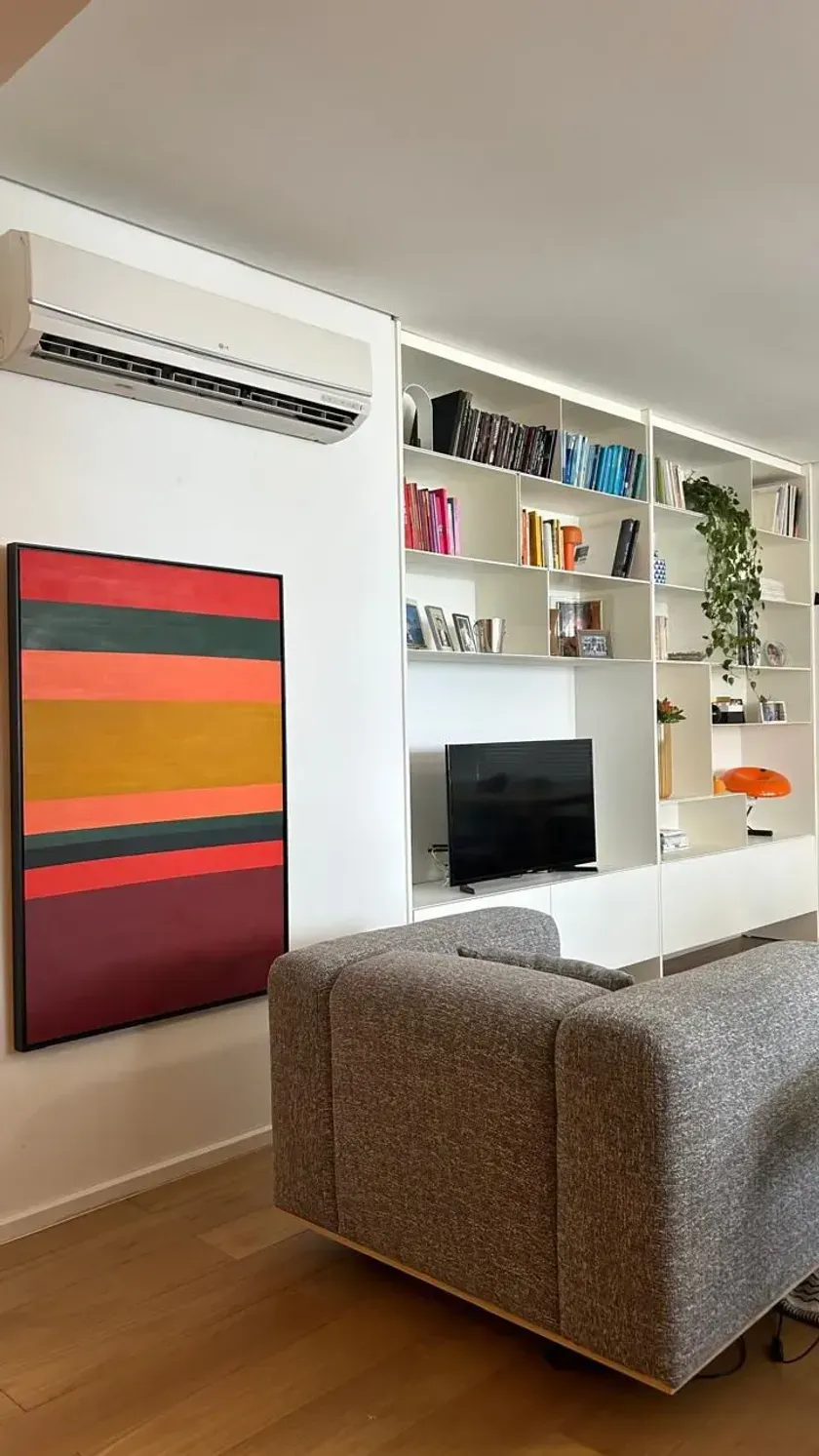 Apartamento Quadra do Mar com 4 Suítes e 2 Vagas de garagem no Centro de Balneário Camboriú