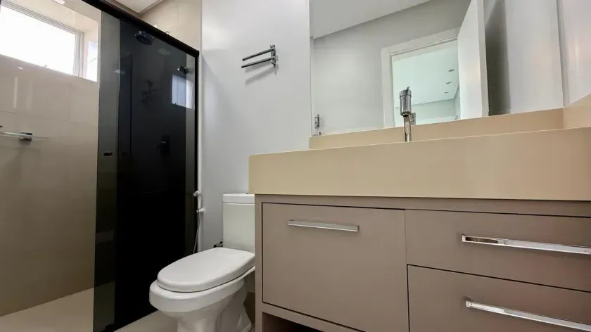 Apartamento mobiliado e Decorado com 3 suítes, 3 vagas na Barra Norte em Balneário Camboriú — foto 12