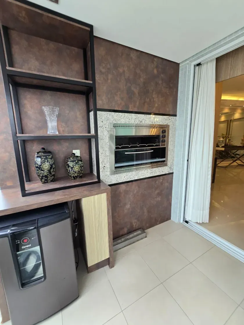 Apartamento Edifício Alexandria com 4 suítes em Balneário Camboriú — foto 3