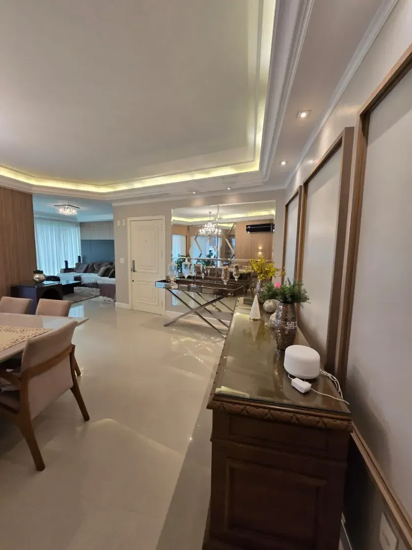Apartamento Edifício Alexandria com 4 suítes em Balneário Camboriú — foto 6