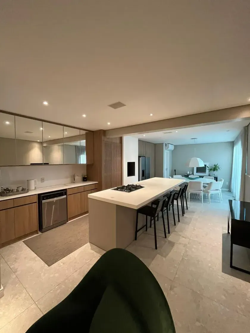 Apartamento no Edifício Residencial Privilege na Paria Brava em Itajaí — foto 3