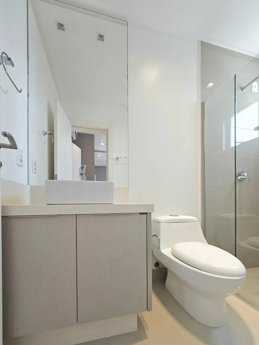 Apartamento no Edificio Portinax Residence com 3 suítes em Balneário Camboriú — foto 2