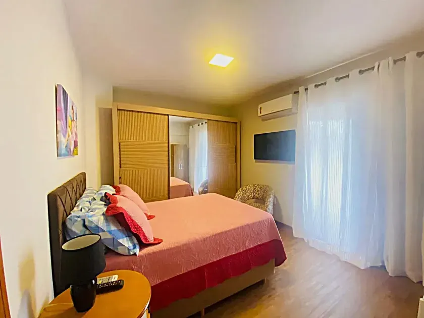 Apartamento no Edifício Columbus Tower com 2 dormitórios em Balneário Camboriú — foto 9