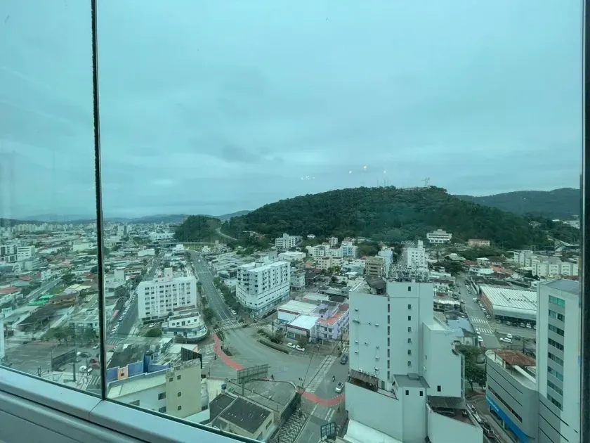 Apartamento no Edifício Opera Plaza com 3 suítes em Balneário Camboriú — foto 6