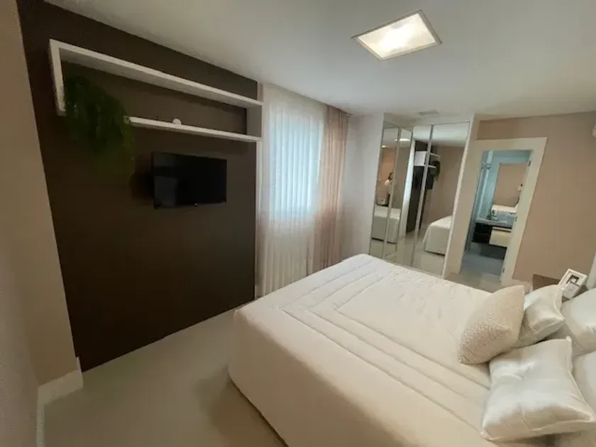 Apartamento no Edifício Opera Plaza com 3 suítes em Balneário Camboriú — foto 8