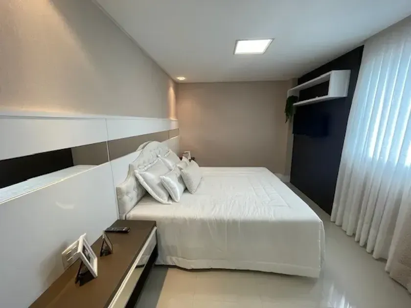 Apartamento no Edifício Opera Plaza com 3 suítes em Balneário Camboriú — foto 9