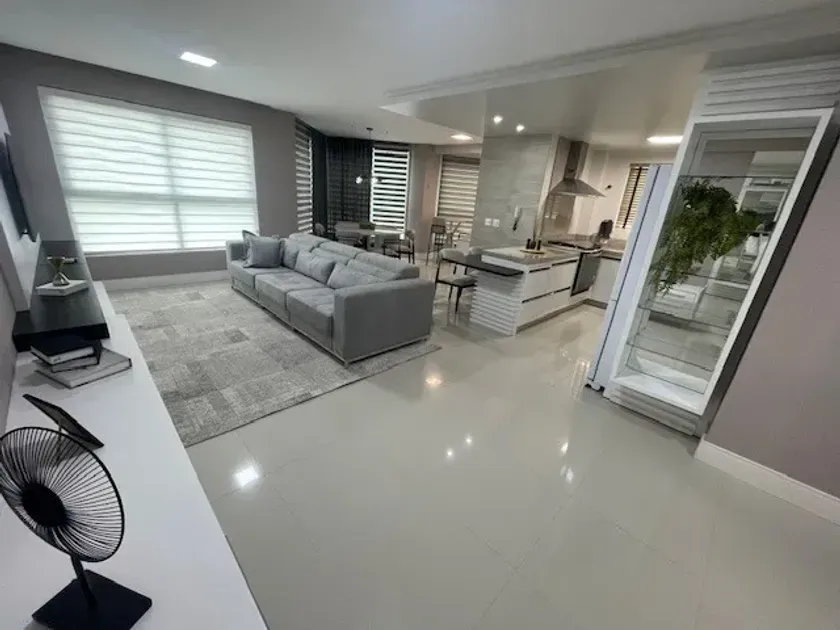 Apartamento no Edifício Opera Plaza com 3 suítes em Balneário Camboriú — foto 14