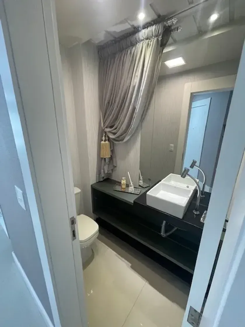 Apartamento no Edifício Opera Plaza com 3 suítes em Balneário Camboriú — foto 20