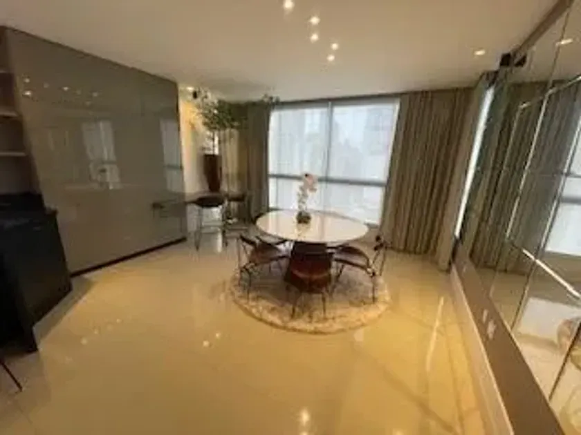 Apartamento mobiliado com 3 suítes, 3 vagas de garagem no Centro de Balneário Camboriú — foto 31