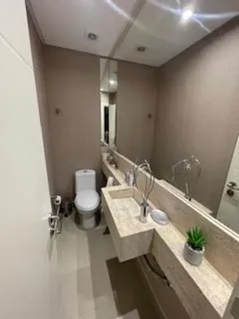 Apartamento mobiliado com 3 suítes, 3 vagas de garagem no Centro de Balneário Camboriú — foto 40