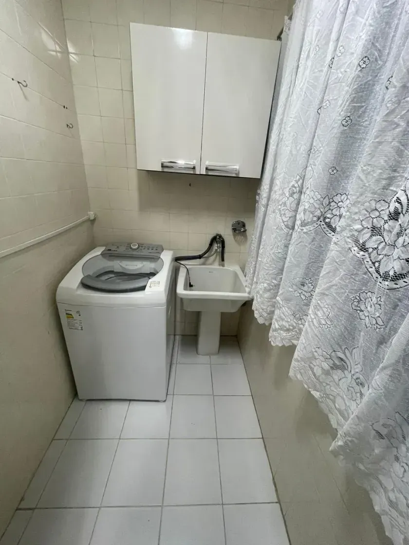 Apartamento no Edifício Naviraí com 2 dormitórios, 1 vaga de garagem rotativa no Centro de Balneário Camboriú — foto 12