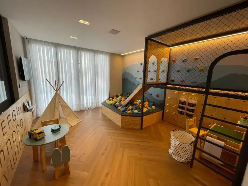 Apartamento com 3 suítes sendo 1 demi e 3 vagas de garagem no Centro de Balneário Camboriú/SC — foto 40