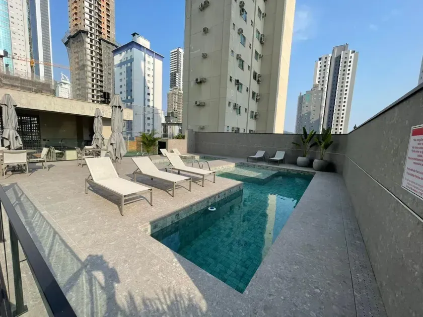 Apartamento com 3 suítes sendo 1 demi e 3 vagas de garagem no Centro de Balneário Camboriú/SC — foto 55