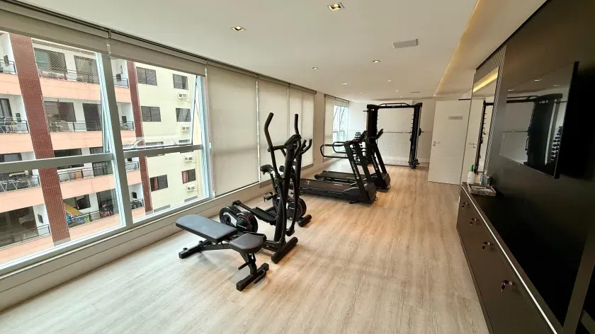 Apartamento novo com 4 suítes e 3 vagas de garagem em Balneário Camboriú — foto 2