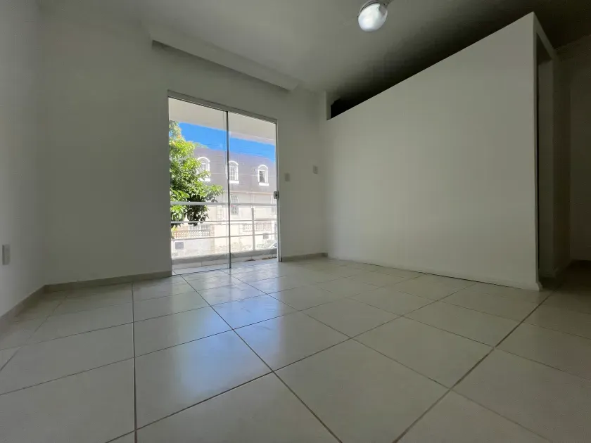 Casa com Piscina em Balneário Camboriú — foto 13