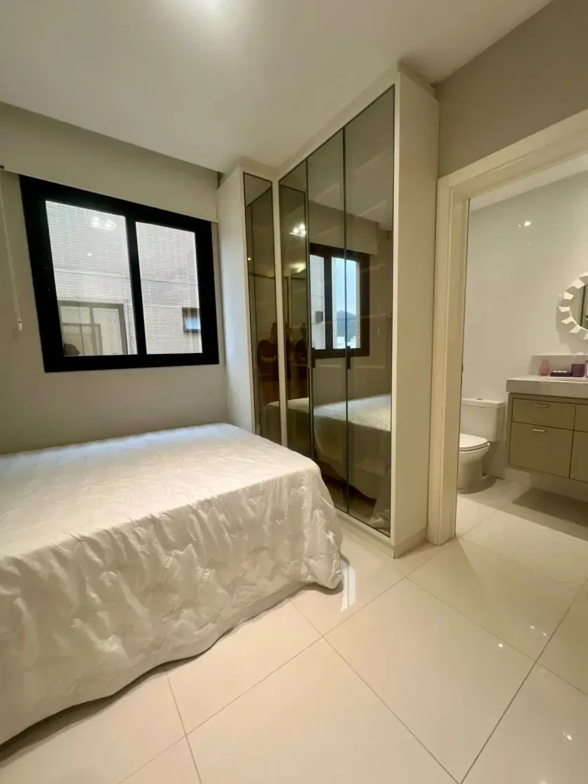 Apartamento no Torre Espanha com 2 suítes em Balneário Camboriú — foto 4