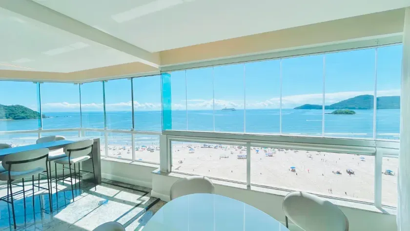 Apartamento no Royal Palace com 3 suítes em Balneário Camboriú — foto 27