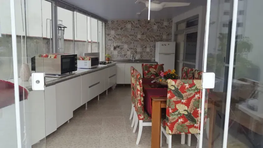 Apartamento diferenciado com 3 dormitórios no Centro de Balneário Camboriú — foto 10