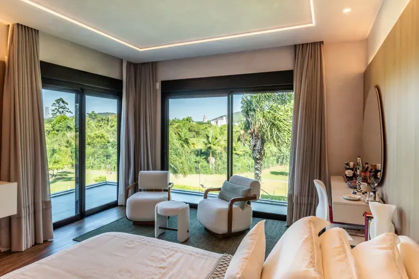 Casa Cond Reserva Golf com 4 suítes em Camboriú — foto 3