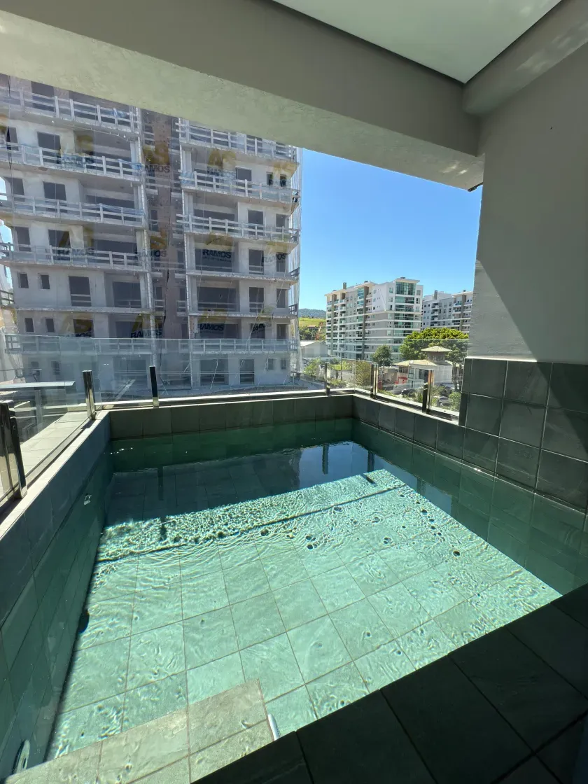 Apartamento com 3 suítes e 3 vagas de garagem na praia Brava em Itajaí — foto 17