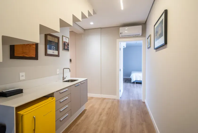 Cobertura duplex com 3 suítes e 4 vagas de garagem na Praia Brava — foto 13